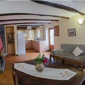 imgi 97 Salon cocina 1326 Casa Cuatro Pano 640x426 300x200